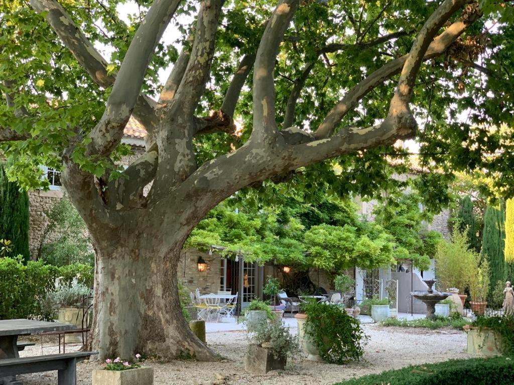 Le Clos De Lucie Lagnes Exterior foto